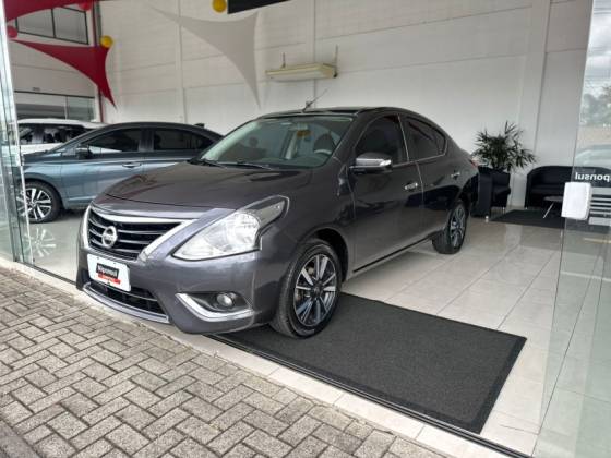 NISSAN VERSA 1.6 16V FLEXSTART SL 4P XTRONIC NISSAN VERSA 1.6 16V FLEXSTART SL 4P XTRONIC